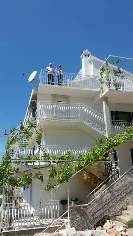 Apartmani Slavko Tuka 오레비츠 외부 사진